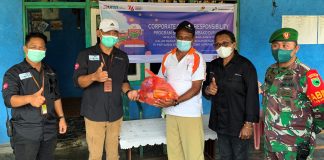 Pertamina Papua Field Zona 14 Distribusikan 200 Paket Sembako ke Masyarakat Ring 1