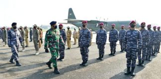 KASAL Berangkatkan Satgas Covid-19 ke Papua