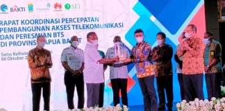 Teluk Bintuni Dapat Bantuan 40 BTS Seluler dari Kemenkominfo RI