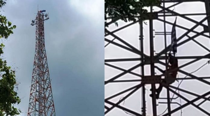 Berkibar di Puncak Tower Telkomsel, Bendera Bintang Kejora Diturunkan Anggota Kodim Manokwari