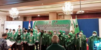 Dipenuhi Kaum Intelektual, Pengurus MW KAHMI dan FORHATI Papua Barat Resmi Dilantik