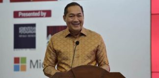 Embracing Jakarta Muslim Fashion Week, Kukuhkan Posisi Indonesia Pusat Busana Muslim Dunia