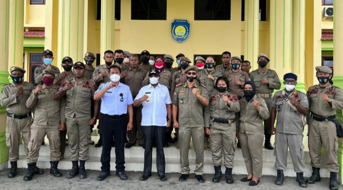 Pimpin Patroli Keliling Kota, Bupati Ingin Tunjukkan Satpol PP Bintuni Masih Hidup