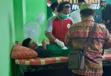 Didanai Uang Koin, Satu Orang Muallaf Ikut Khitanan Massal Gratis di PCNU Kabupaten Sorong