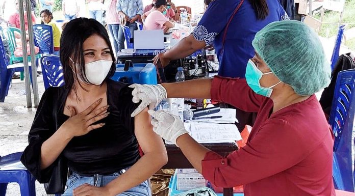 Ikatan Pemuda Maluku Dorong Percepatan Cakupan Vaksin di Teluk Bintuni