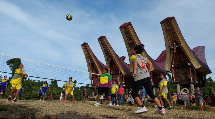 Keluarga Toraja di Bintuni Gelar Porseni Sambut Perayaan Paskah 2022