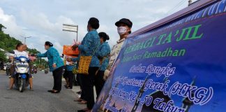 Sambut HKG ke-50, PKK Teluk Bintuni Berbagi Kebahagiaan di Bulan Suci Ramadhan