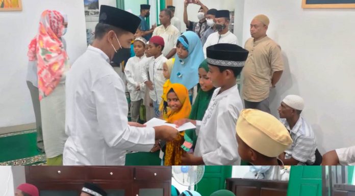 Danrem 182/JO Berbagi Kasih Dengan Anak Yatim Fakfak