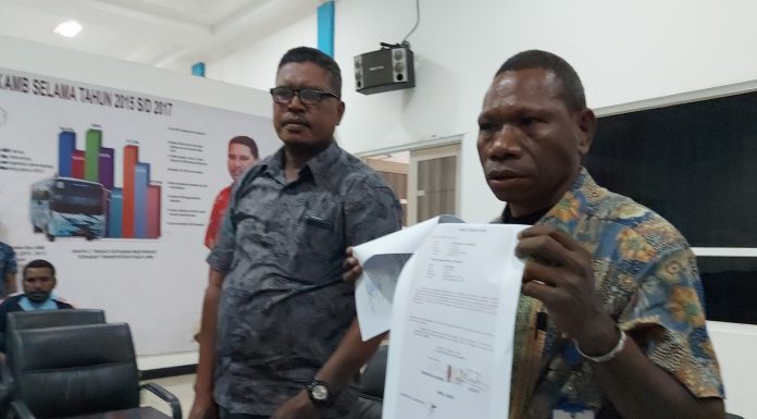 Ditarik Dealer, Dinas Perhubungan Bintuni Menuntut Kontraktor Kembalikan Mobil Angkutan Pedesaan