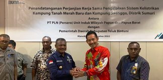 Warga Kampung Tanah Merah Baru dan Saengga Menjadi Pelanggan Resmi PLN