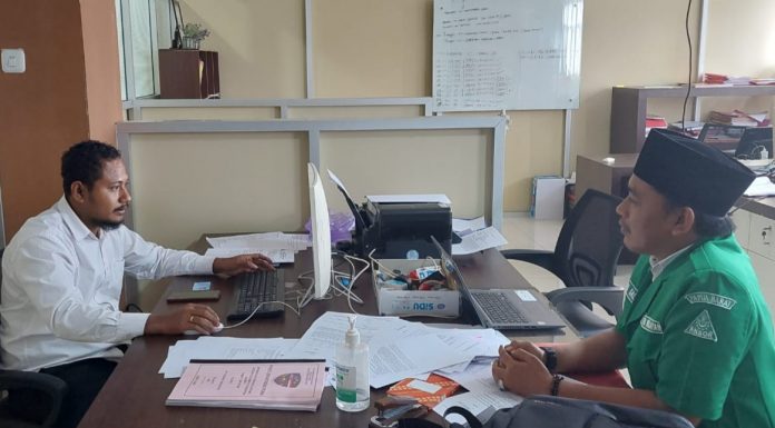 Cuitannya di Twiter Buat Resah, GP Ansor Papua Barat Laporkan Faizal Assegaf ke Polda