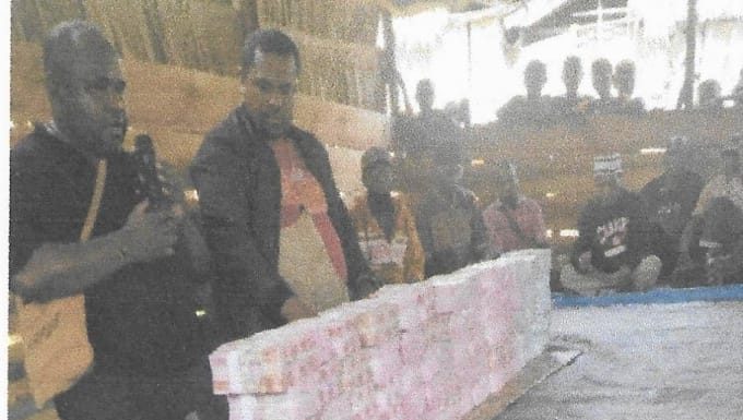 Anak Cucu Soleman Fimbay Minta Bupati Bintuni Mediasi Sengketa Tanah Adat Taroi