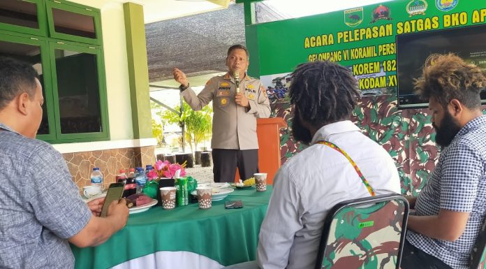 Kapolres Bintuni: Jangan Coba-coba Ada Anggota yang Bermain Politik