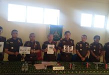 Jaksa Tetapkan Dua Orang Tersangka Pengadaan Mobil Angdes Dinas Perhubungan Teluk Bintuni