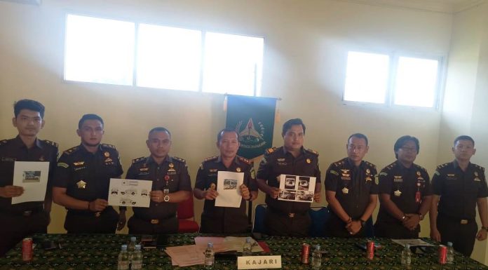 Kepala Dinas Perhubungan Bintuni Kembali Diperiksa Kejaksaan Terkait Dugaan Korupsi Pengadaan Mobil Angdes