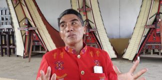 Dokter Gigi Ferdinand Mangalik Terpilih Sebagai Ketua IKT Teluk Bintuni