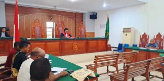 Sidang Perdana Gugatan Tersangka Mobil Angdes Dishub Bintuni, AA Tidak Hadir