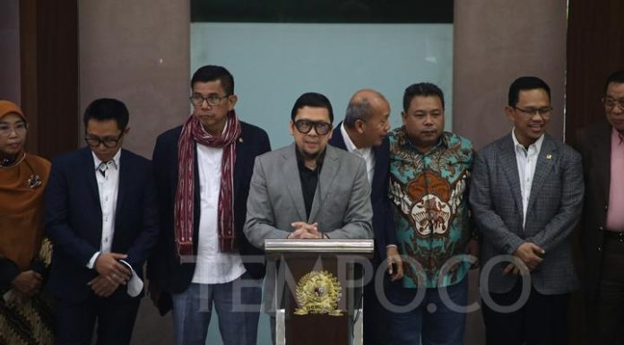 300 Ribu Caleg Terancam Kehilangan Hak Konstitusi, 8 Fraksi DPR RI Nyatakan Sikap