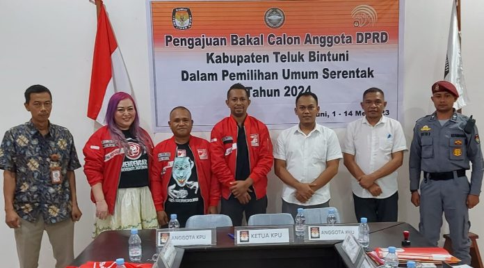 Daftarkan 20 Bacaleg Pilihan ke KPUD, PSI Teluk Bintuni Komitmen Menutup Ruang Korupsi