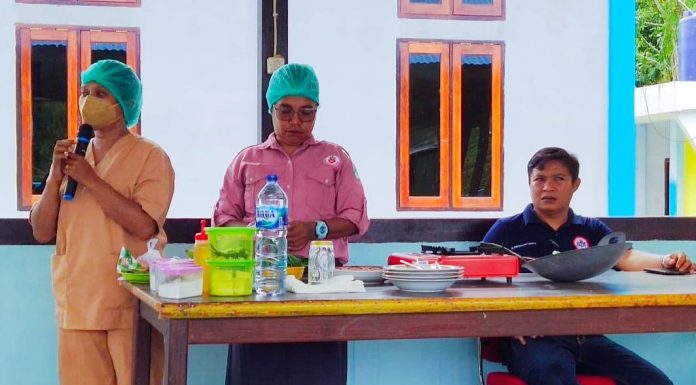 Tekan Angka Stunting di Sumuri, Genting Oil Kasuari Latih Masyarakat Setempat Olah Makanan Bergizi