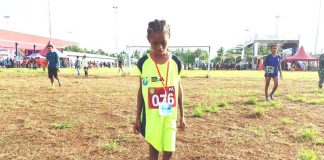 Jual Besi Tua untuk Bekal Ikut Lomba, Nona Ransiki Juara Satu Lomba Lari di Bintuni