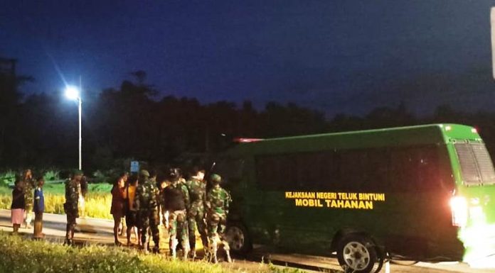 Penahanan AA sebagai Tersangka Dugaan Korupsi Mobil Angdes, Sarat Muatan Politik Jabatan