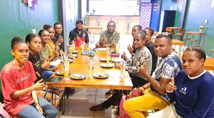 Hadapi Pemekaran, Teluk Bintuni Berpotensi Krisis SDM Tujuh Suku Berpendidikan Tinggi
