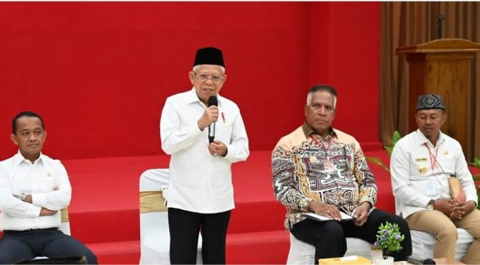 Bertemu Tokoh Adat di Fakfak, Wapres Minta Falsafah “Satu Tungku Tiga Batu” Tak Hanya Slogan