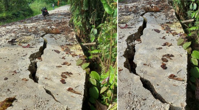 Baru Berumur 40 Hari Lebih, Jalan Cor di SP 4 Teluk Bintuni Sudah Hancur