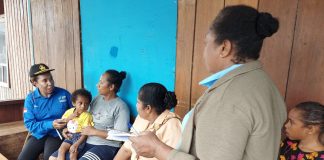 Inventarisasi Penyebab Stunting, Dinas Kesehatan Bintuni Kunjungi Anak Asuh di Tahiti