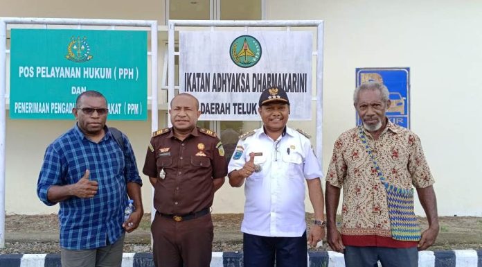 Dewan Adat 7 Suku Keluarkan Maklumat untuk Merawat Bintuni Sebagai Rumah Bersama