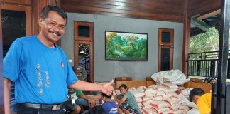 Petani Padi Banjar Ausoy Teluk Bintuni Kewalahan Penuhi Permintaan Anggota Dewan