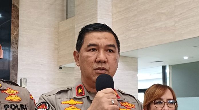 Bareskrim Sita Uang Rp 900 Juta dan 11 Mobil Tersangka Korupsi Gerobak UMKM