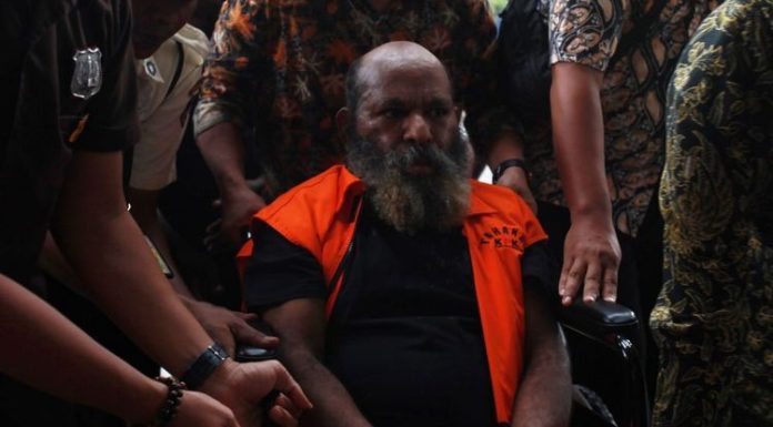 KPK Sebut Lukas Enembe Bisa Rawat Jalan, Sidang Putusan Tetap Digelar Besok