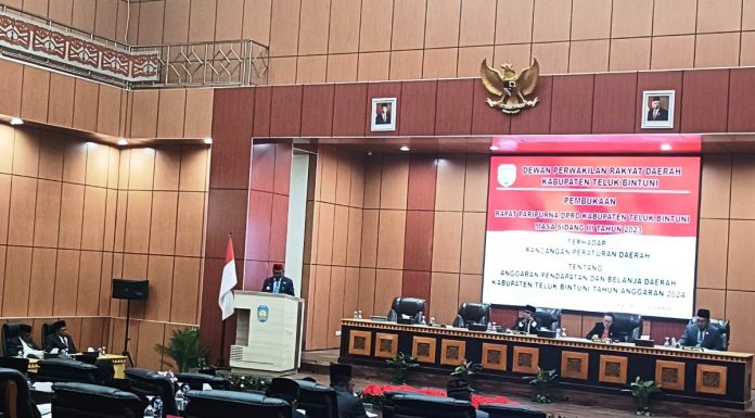 Turun 15 Persen dari 2023, Rencana Pendapatan Daerah Teluk Bintuni Tahun 2024 Sebesar Rp 2,8 Triliun