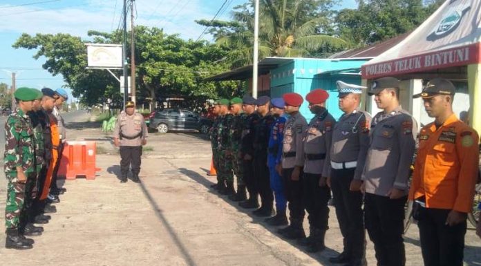 Prajurit Yonif 763/SBA Antisipasi Gangguan Keamanan Natal dari Luar Teluk Bintuni