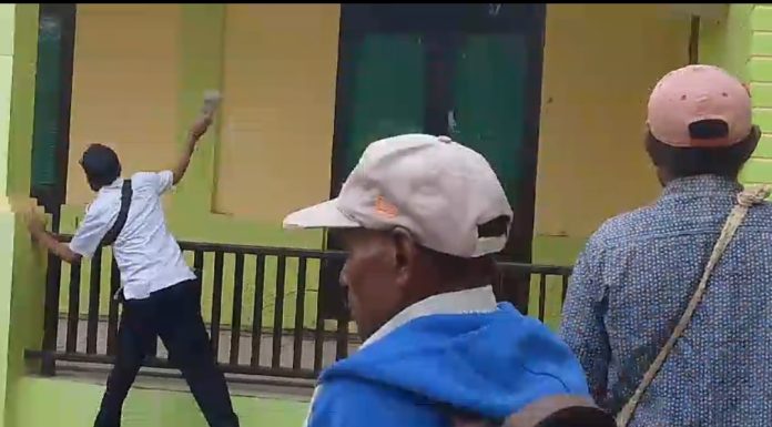 Satreskrim Polres Teluk Bintuni Akan Proses Hukum Pelaku Perusakan Kantor Kepegawaian