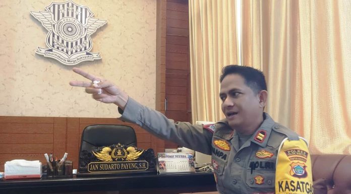 Demi Keselamatan Pengguna Jalan, Polisi Bintuni Akan Berikan Tilang Bagi Pelanggar Aturan Lalin