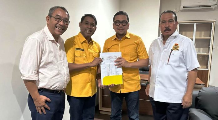 Penuhi Komitmen, Rekomendasi Partai Golkar Diberikan ke Bapaslon Anisto-Joko Lingara Maju Pilkada