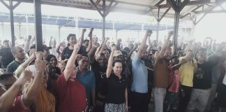 Pulang ke Bintuni Bawa Lima B1.KWK Parpol, Ribuan Pendukung Jemput Kedatangan YO JOIN