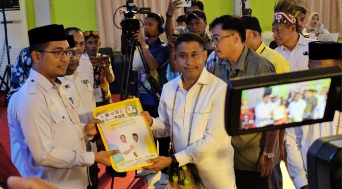 Tiga Bapaslon Bupati-Wakil Bupati Teluk Bintuni Periode 2024-2029 Dinyatakan Memenuhi Syarat