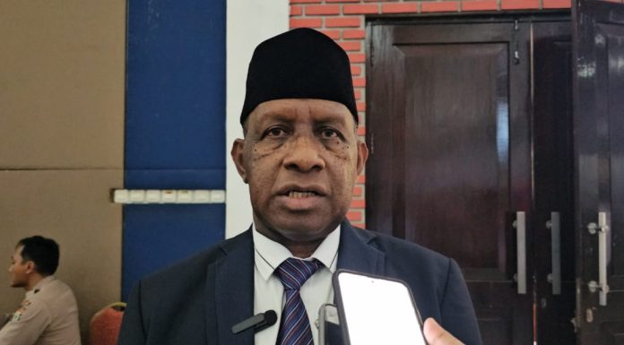 Terkait Dualisme Surat Tugas Plt Kepala Bappelitbangda, Sekda Frans Awak Sebut Surat Wabup yang Sah