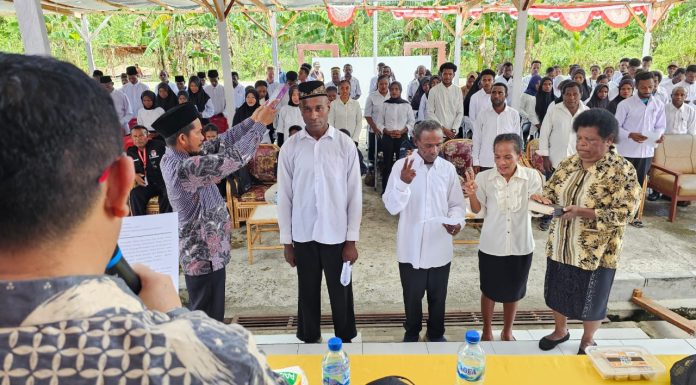 1.309 KPPS Pilkada Teluk Bintuni Dilantik Serentak di Tujuh Titik