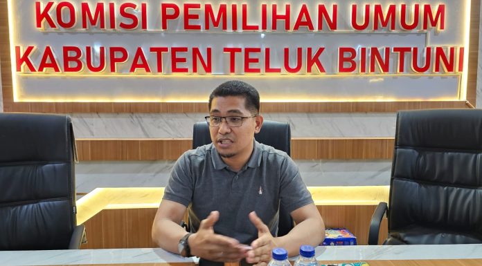 H-19, KPUD Teluk Bintuni Belum Terima SK Pemberhentian Alimudin Baedu sebagai ASN
