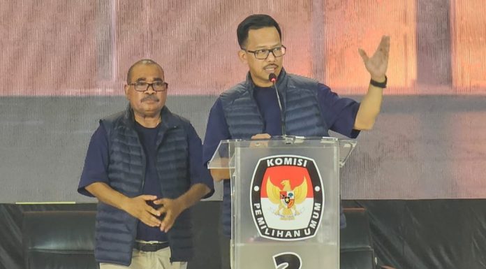 Serobot Jatah Bicara Calon Bupati, Alimudin Baedu Diperingatkan Moderator Debat Kandidat