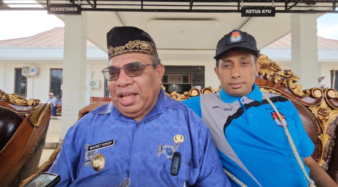 Bupati Matret Kokop Minta Pilkada Teluk Bintuni Tidak Dinodai Money Politic