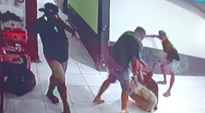 Di Teluk Bintuni, Aktivis Lingkungan Menjadi Korban Pengeroyokan