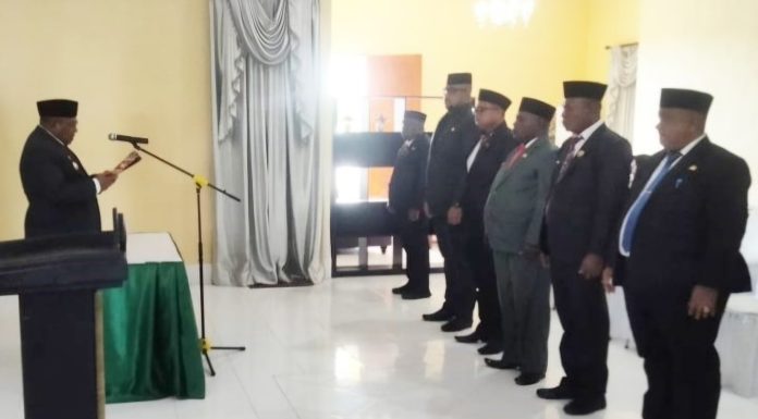 Pelantikan Enam Pejabat Eselon II Teluk Bintuni Diduga Cacat Hukum, Ini Penyebabnya…