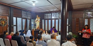 Dilantik Sebagai Bupati – Wakil Bupati Teluk Bintuni, Yohanis Manibuy – Joko Lingara Gelar Ibadah Syukur