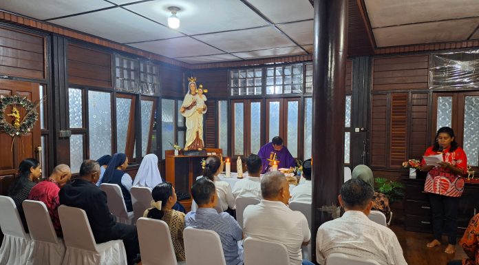 Dilantik Sebagai Bupati – Wakil Bupati Teluk Bintuni, Yohanis Manibuy – Joko Lingara Gelar Ibadah Syukur